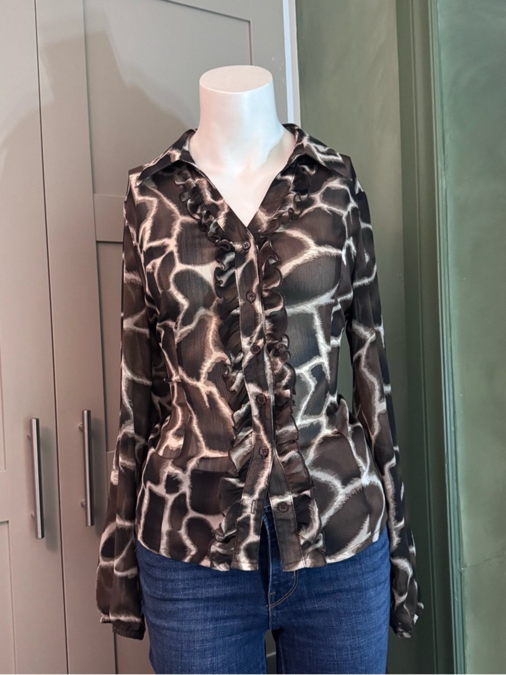 Ruffled Print Button-Down Blouse - Brown/Black